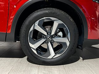 SUV Nissan Qashqai 9 av 25