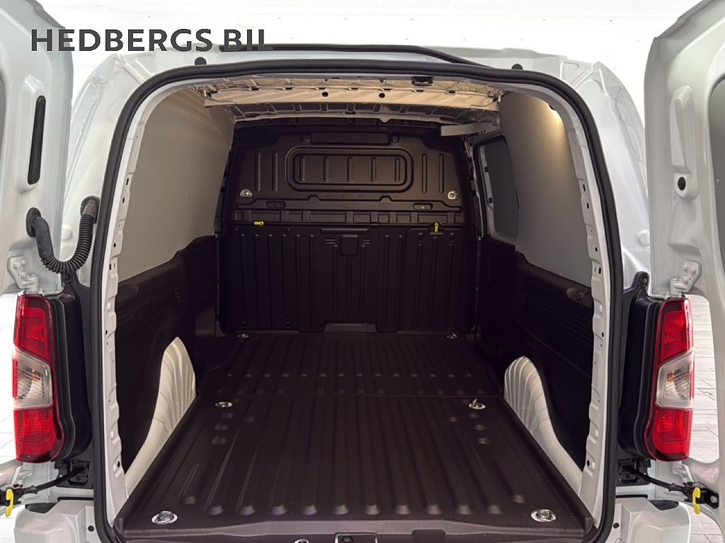 Peugeot e-Partner L2 PLUS Demobil  thumbnail