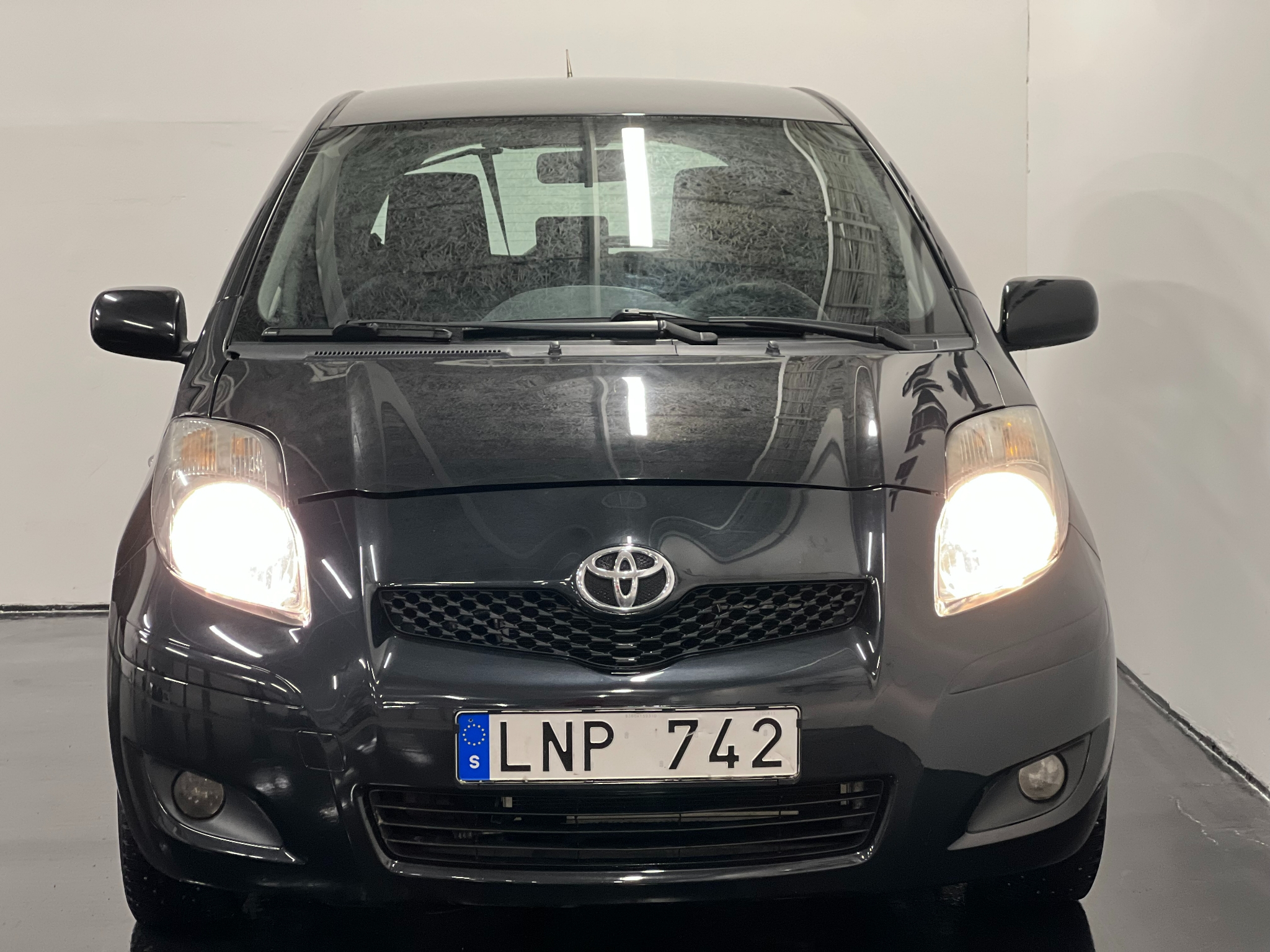 Toyota Yaris 2010, bild 4/44