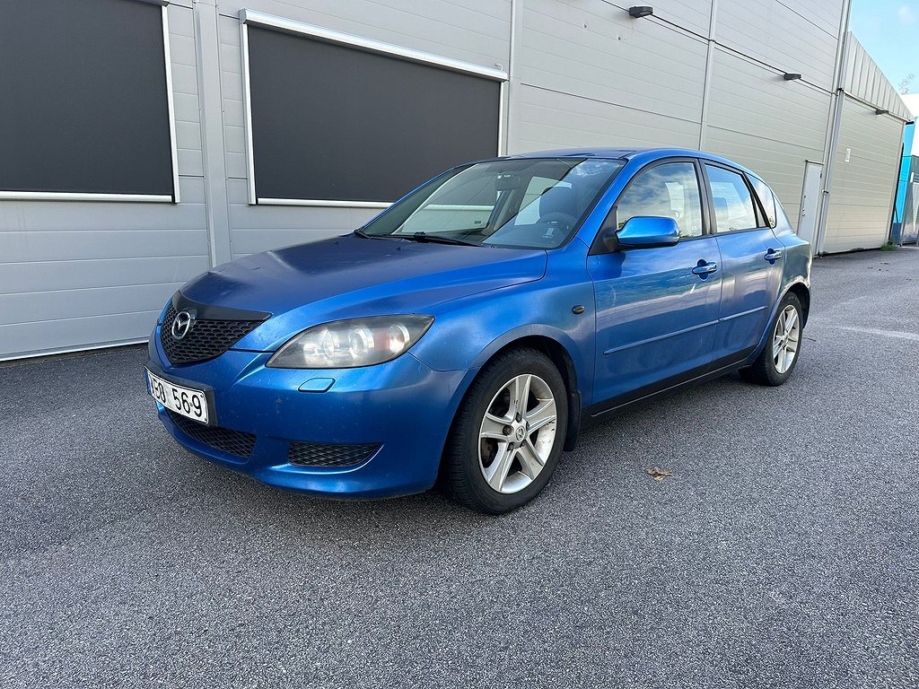 Mazda 3 Sport 1.6 Nybesiktigad   783kr/24mån Räntefritt