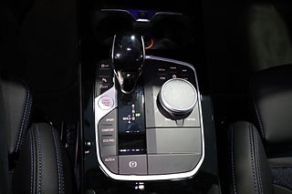 Halvkombi BMW 118I 25 av 30