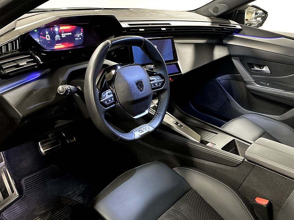 Bild på Peugeot 308 5D GT 1.2 PT 130hk Aut B-KAMERA CARPLAY