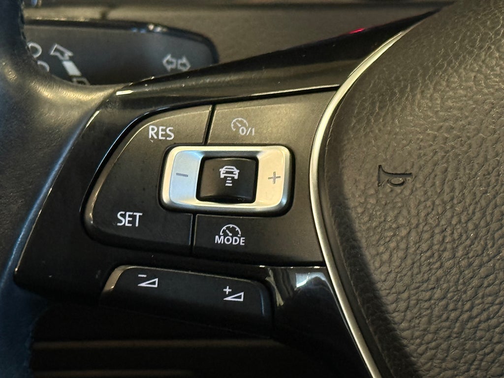 Volkswagen Golf Sportscombi 1.6 TDI Base Värmare Drag B-Kamera - miniatyr 12