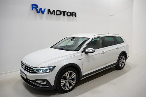 Volkswagen Passat Alltrack 4M 190hk B-kamera D-värm Drag Skinn Carplay BT