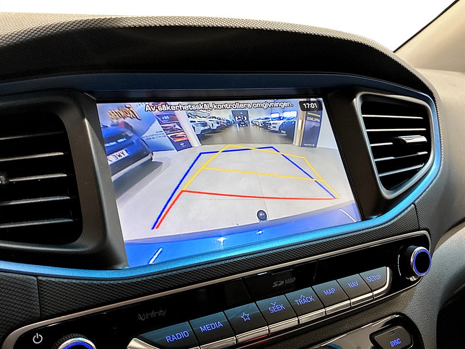 Bild på Hyundai IONIQ PRE Plus PHEV 1.6 164hk Aut INFINITY ELSTOL B-KAMERA