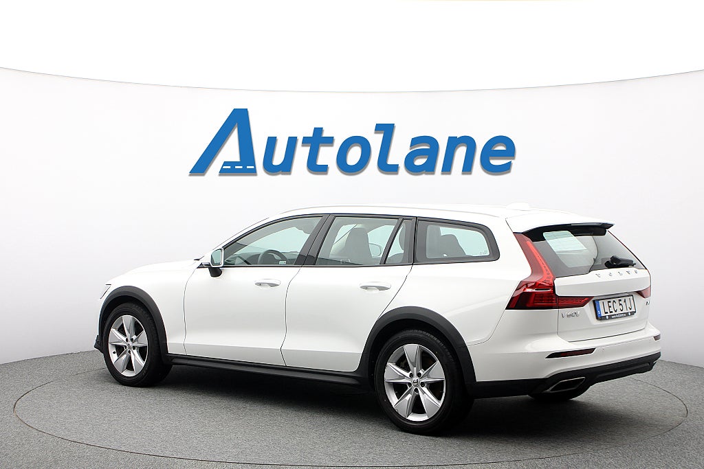 Volvo V60 Cross Country D4 AWD B-kamera, Dragkrok, LED-ramp 190hk