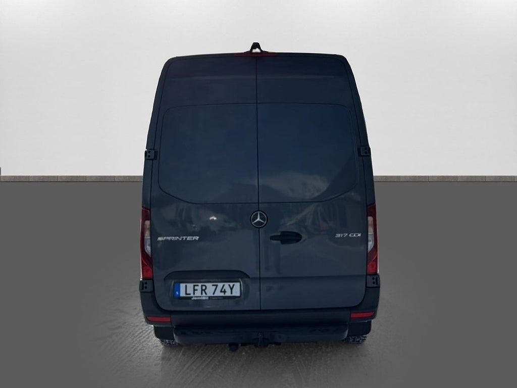 Mercedes-Benz Sprinter 2025 - miniatyr 6