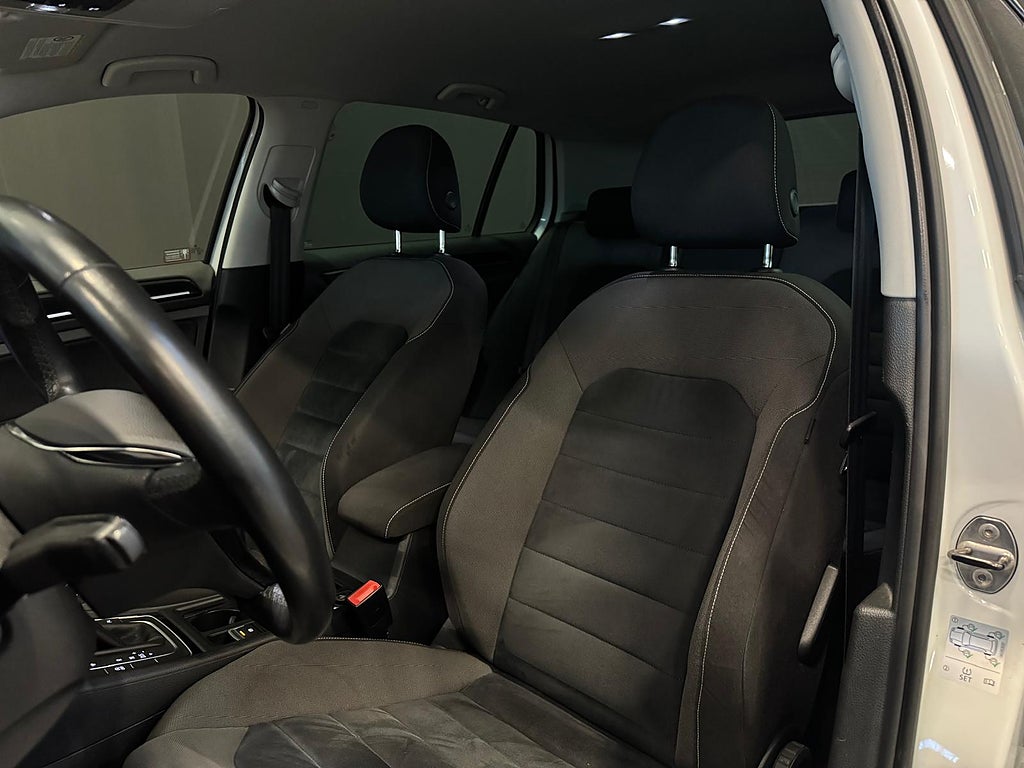 Volkswagen Golf 5-dörrar 1.4 TSI 140HK *3,99%* BMT Värmare LED Sv-Såld