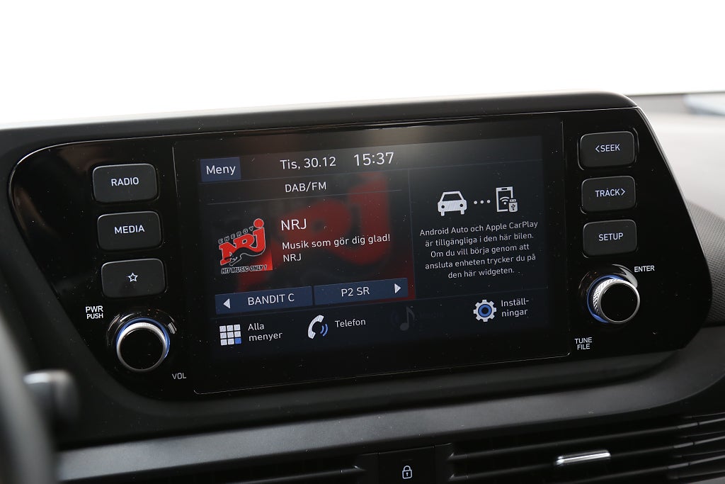 Hyundai i20 1,0 T-GDI iMT 100hk Essential CarPlay Kamera 2022