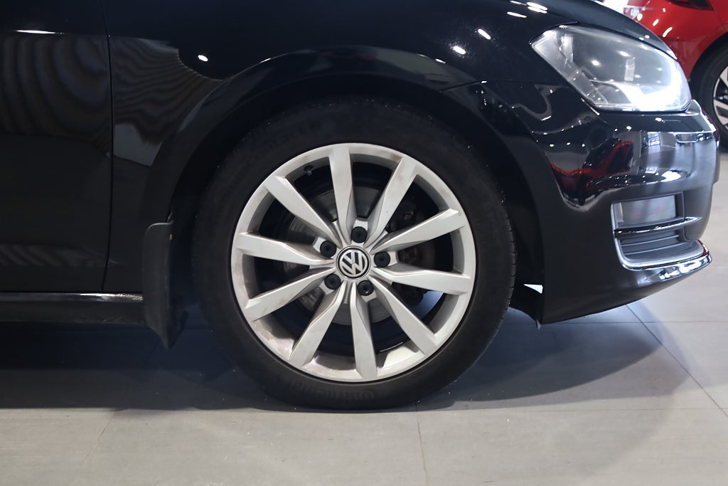 Volkswagen Golf 5-dörrar 1.4 TSI AUT Pano Drag Kamera Värmare Blåtand 2013