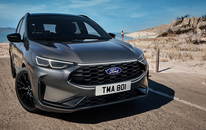 Ford Kuga ST-Line X Black Edition Plug-In Hybrid 243hk