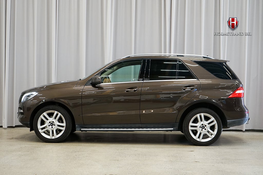 Mercedes-Benz ML 350 4MATIC Plus D-värme Drag GPS Läder El-stol