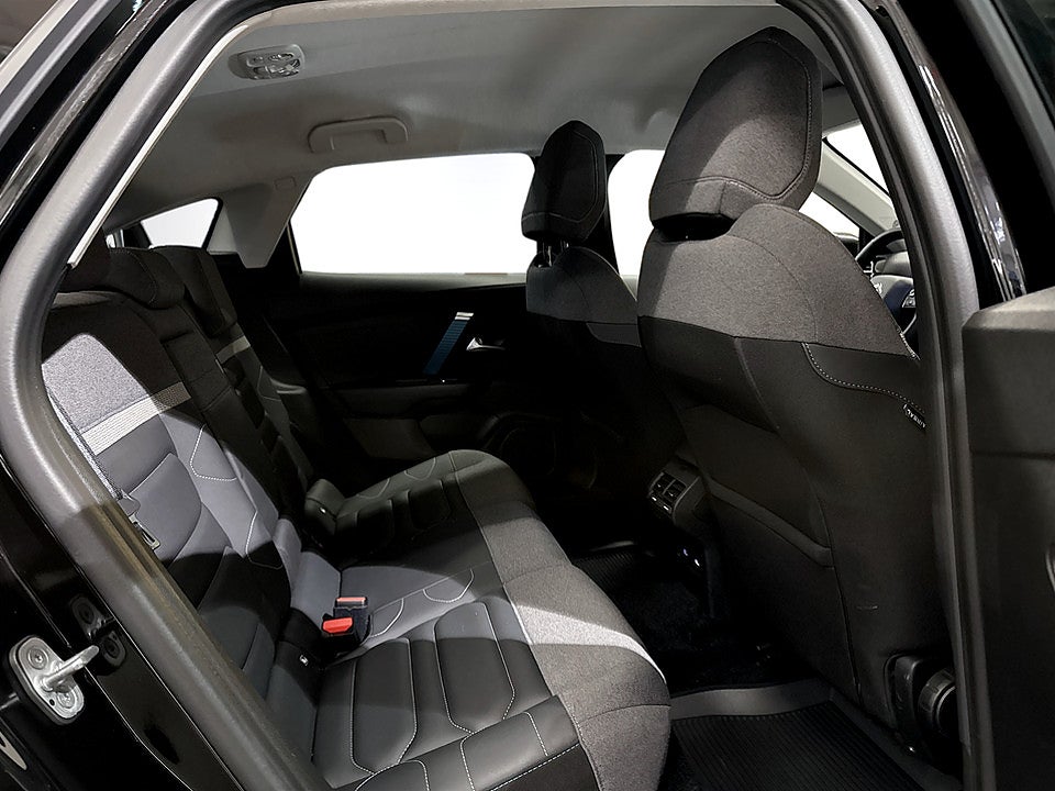 Bild på Citroën e-C4 Shine 50kWh 136hk Aut B-KAMERA RATTVÄRME