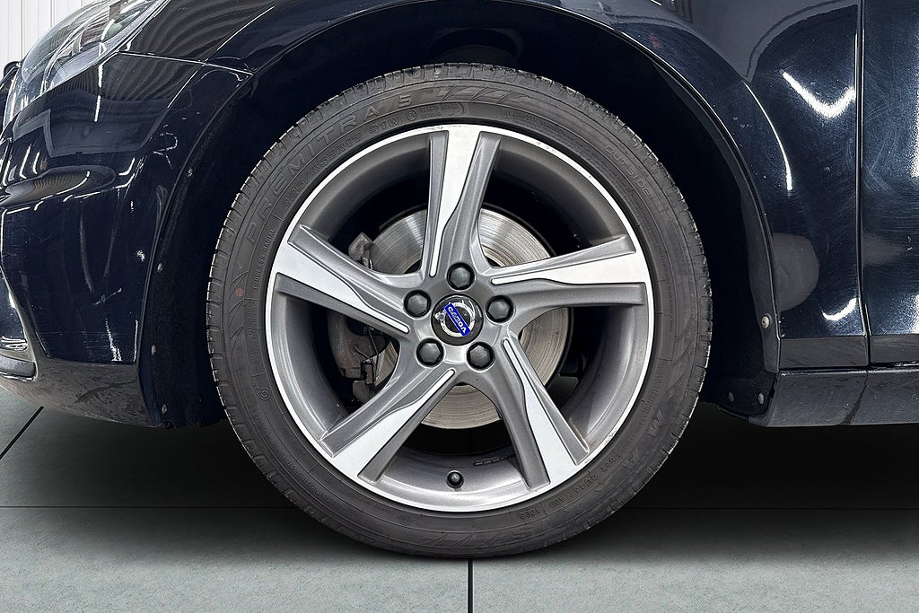 Volvo V40 2016