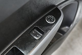 Halvkombi Hyundai i10 10 av 24