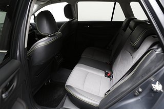 Kombi Subaru Outback 28 av 31