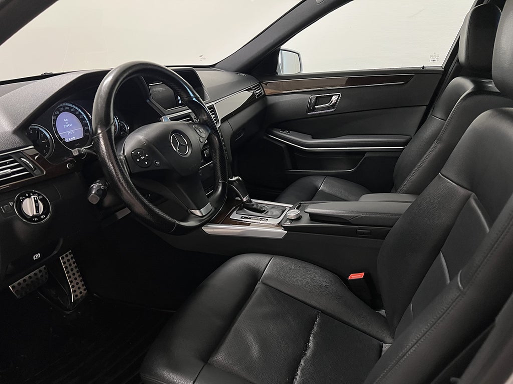Mercedes-Benz E 2010 - miniatyr 5
