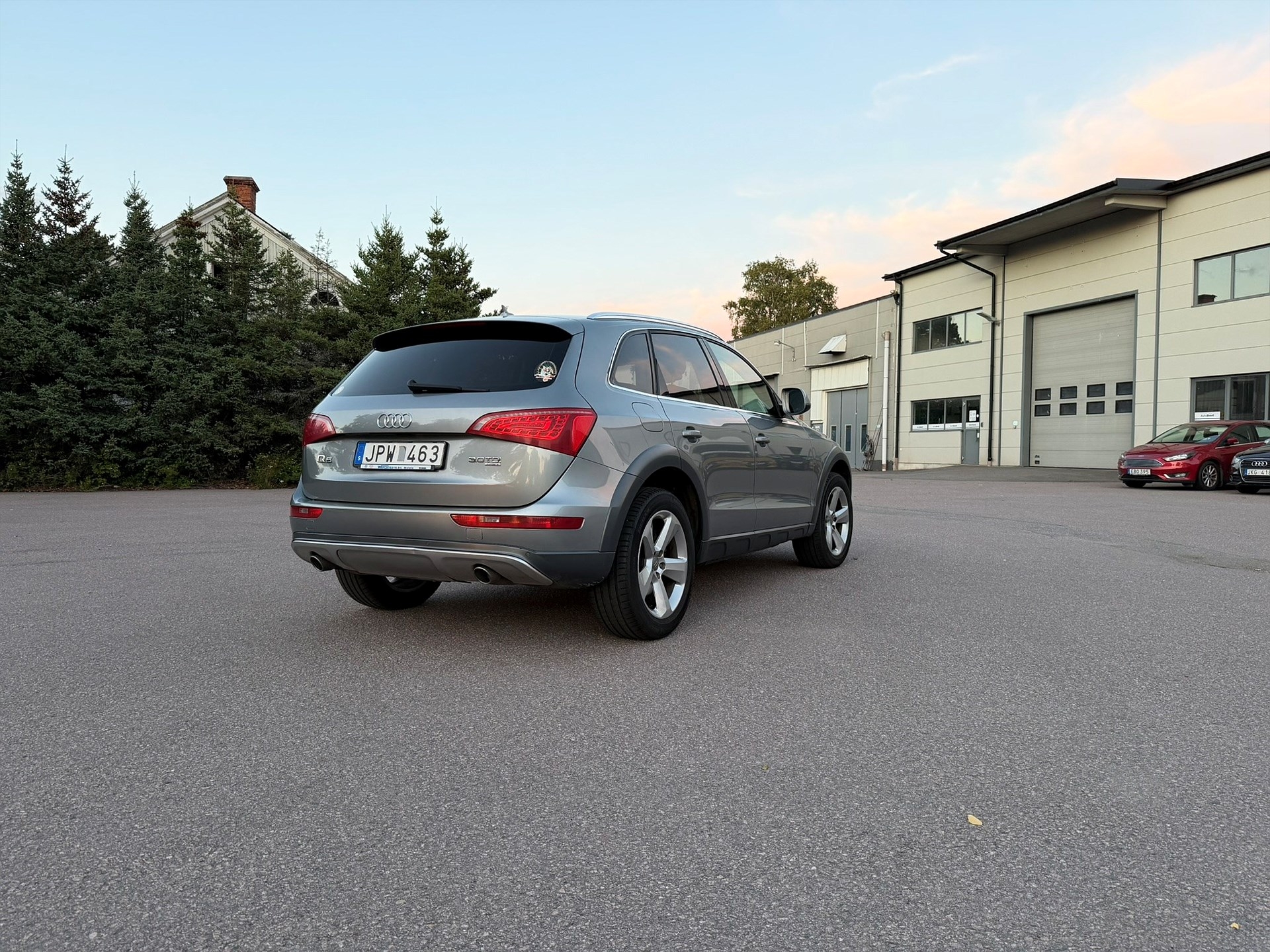 Audi Q5 2009, photo 5/10