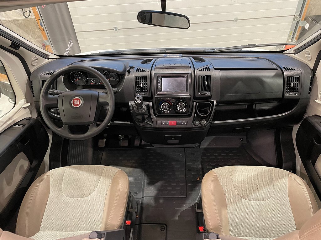 Adria Matrix Plus 670 SC /Taksäng/ALDE/5 bältad/160hk/Queen - Adria