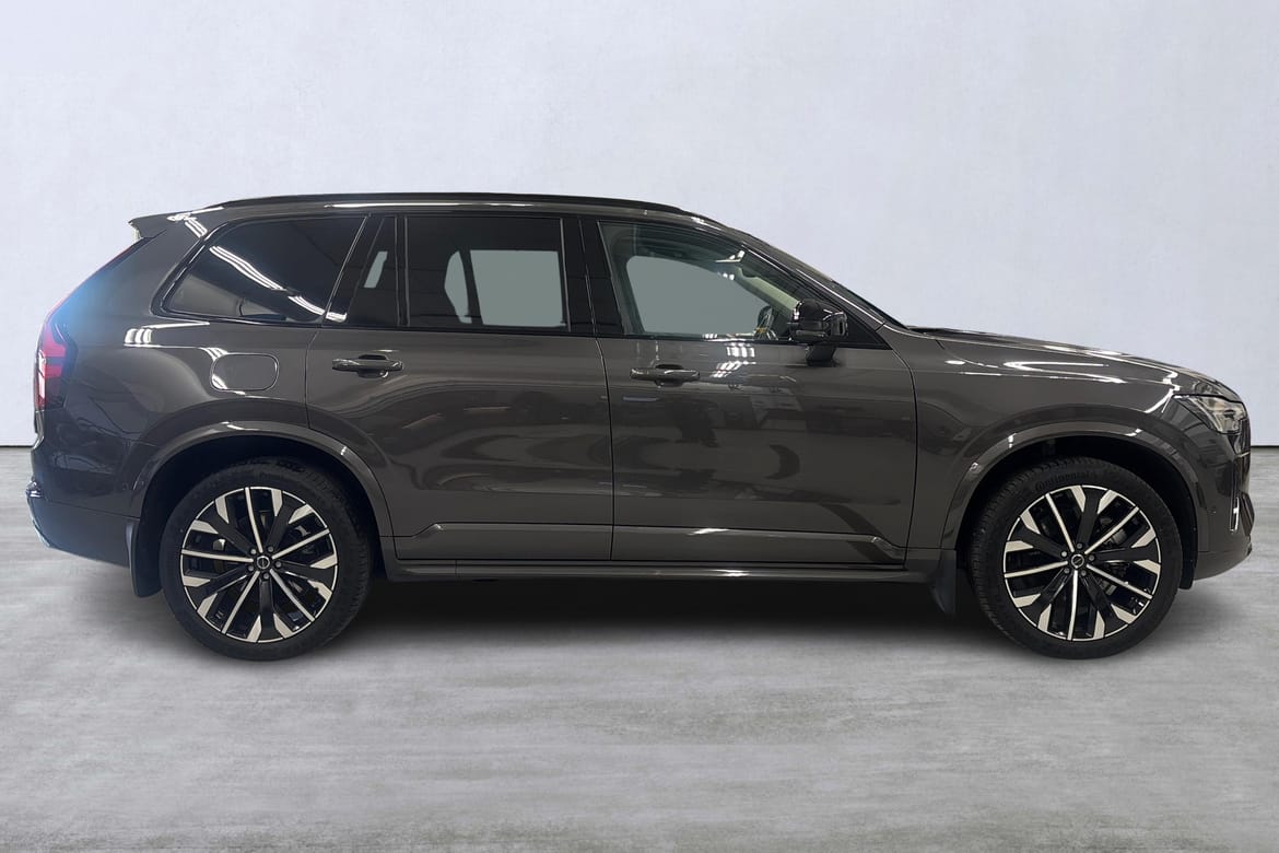 Volvo XC90 T8 Ultra Dark 2026, kuva 3/10
