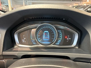 Volvo V60 D4 Momentum Dvärm/Ledramp/Dragkrok/Psens/SoV – bild 17