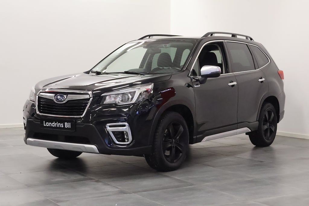 Subaru Forester e-Boxer Lineartronic Active M-Värme V-hjul