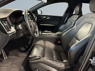 Volvo V60 B4 Aut R-Design Värmare Kamera Navi Skinn Rattvärme S&V