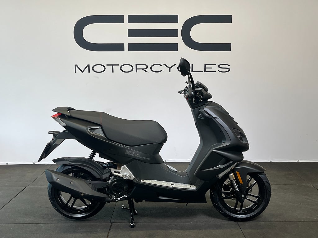 Peugeot Speedfight 4 Sportline Mad Black 
