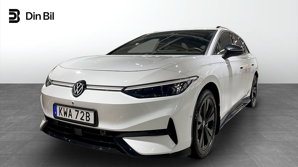 Volkswagen ID.7 Tourer PRO EDITION 77 KWH /Drag/Värmare/V-hjul