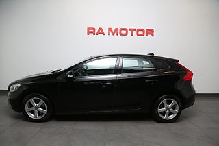 Halvkombi Volvo V40 2 av 22