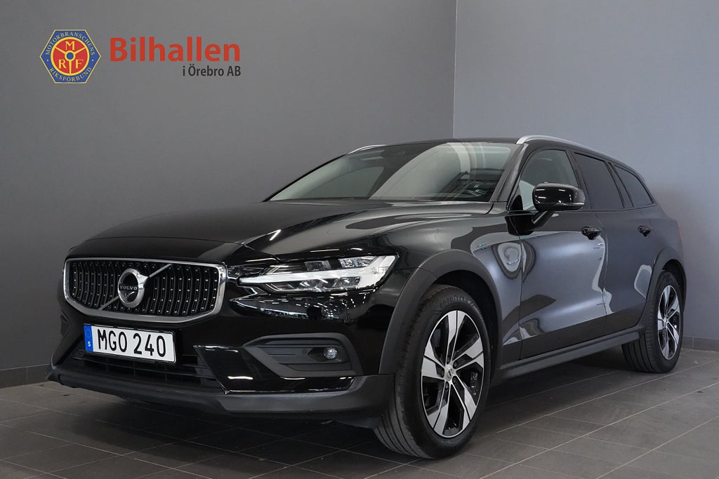 Volvo V60 Cross Country D4 AWD Läder Vent. Navi 360° Kam HUD