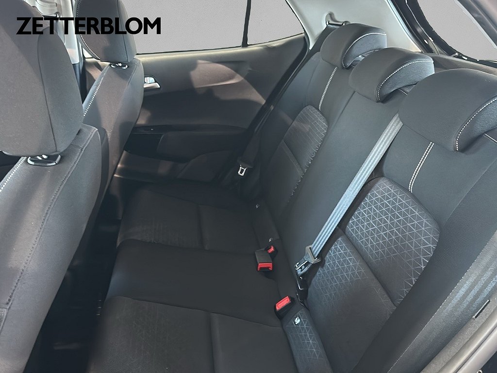 Halvkombi Kia Picanto 9 av 17