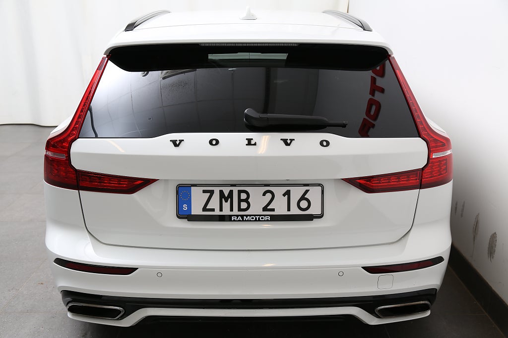 Volvo V60 D4 190hk AWD R-Design Aut H/K 360° HUD VOC Drag 2019