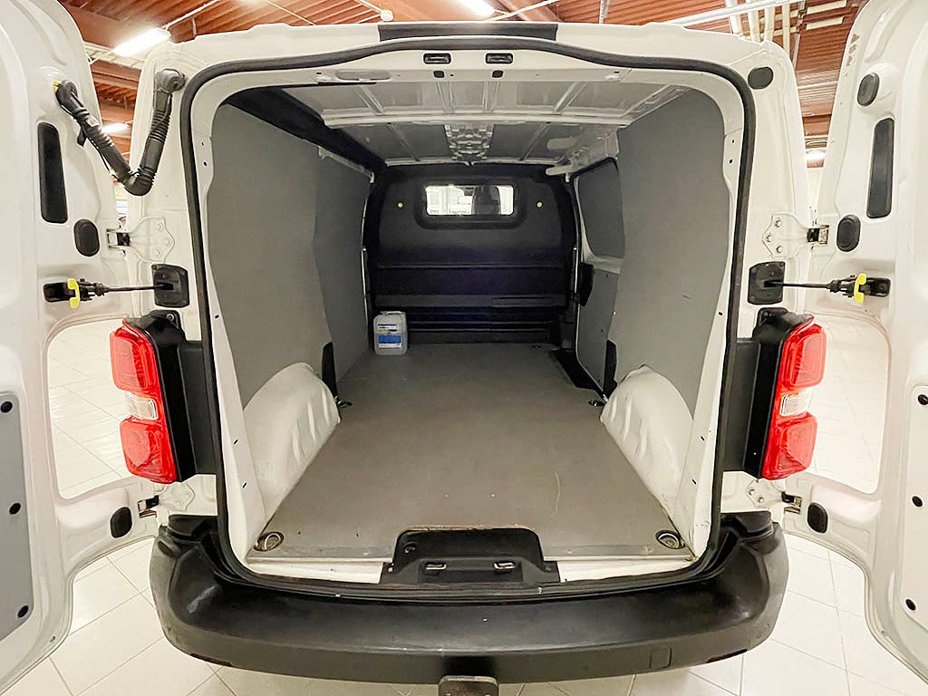 Opel Vivaro 2,0 Hdi Automat 122Hk