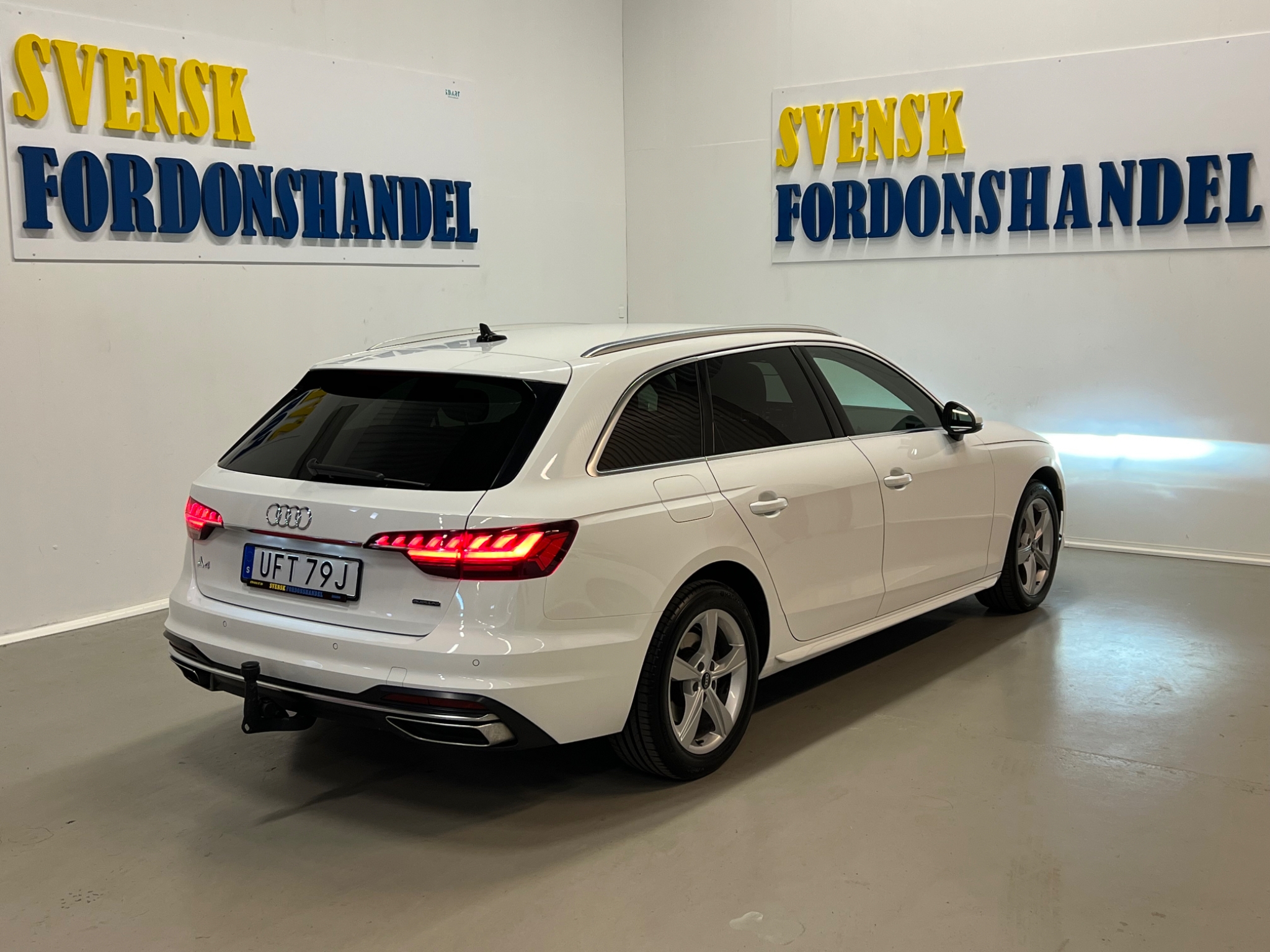 Audi A4 2021, bild 5/58