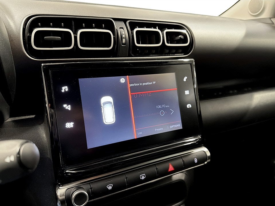 Bild på Citroën C3 Aircross Shine 1.2 PT 130hk Aut - CARPLAY, BACKSENSORER