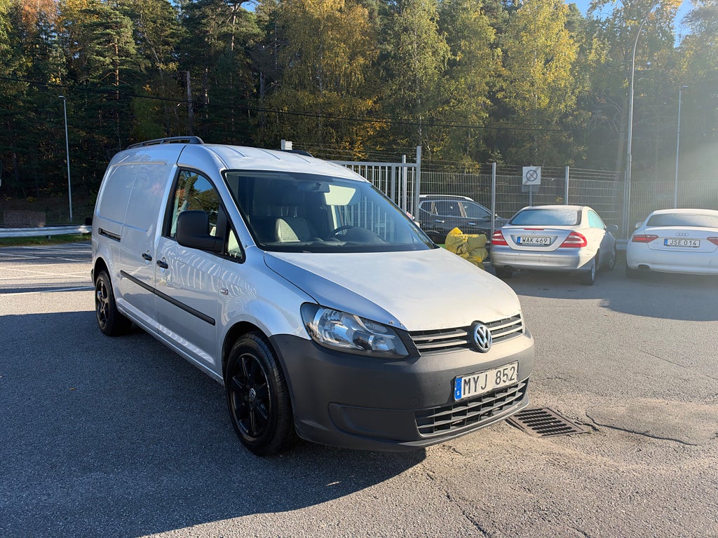Volkswagen Caddy Maxi Panel Van 1.6 TDI 102hk Automat Nyservad Drag D-Värmare
