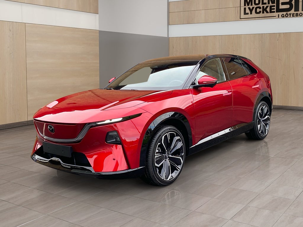 Mazda CX-6e 78 kWh Takumi *Vinterhjul & 3 års service ingår 3,99%*
