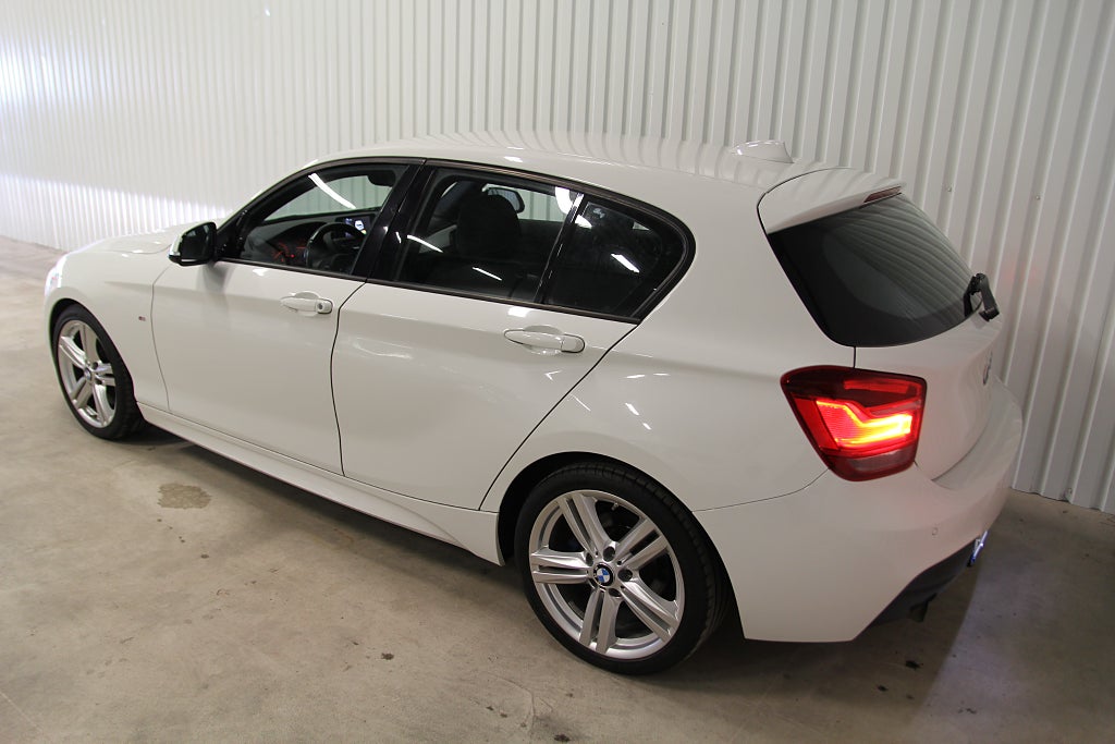 BMW 116i 5-dörrars M-Sport, bluetooth, sportratt, sportstolar