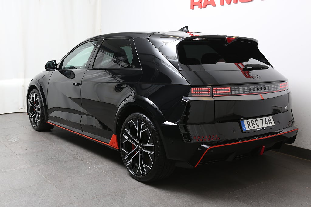 Hyundai IONIQ 5 84 kWh 650Hk Head-up Bose 360°Kamera Moms 2024