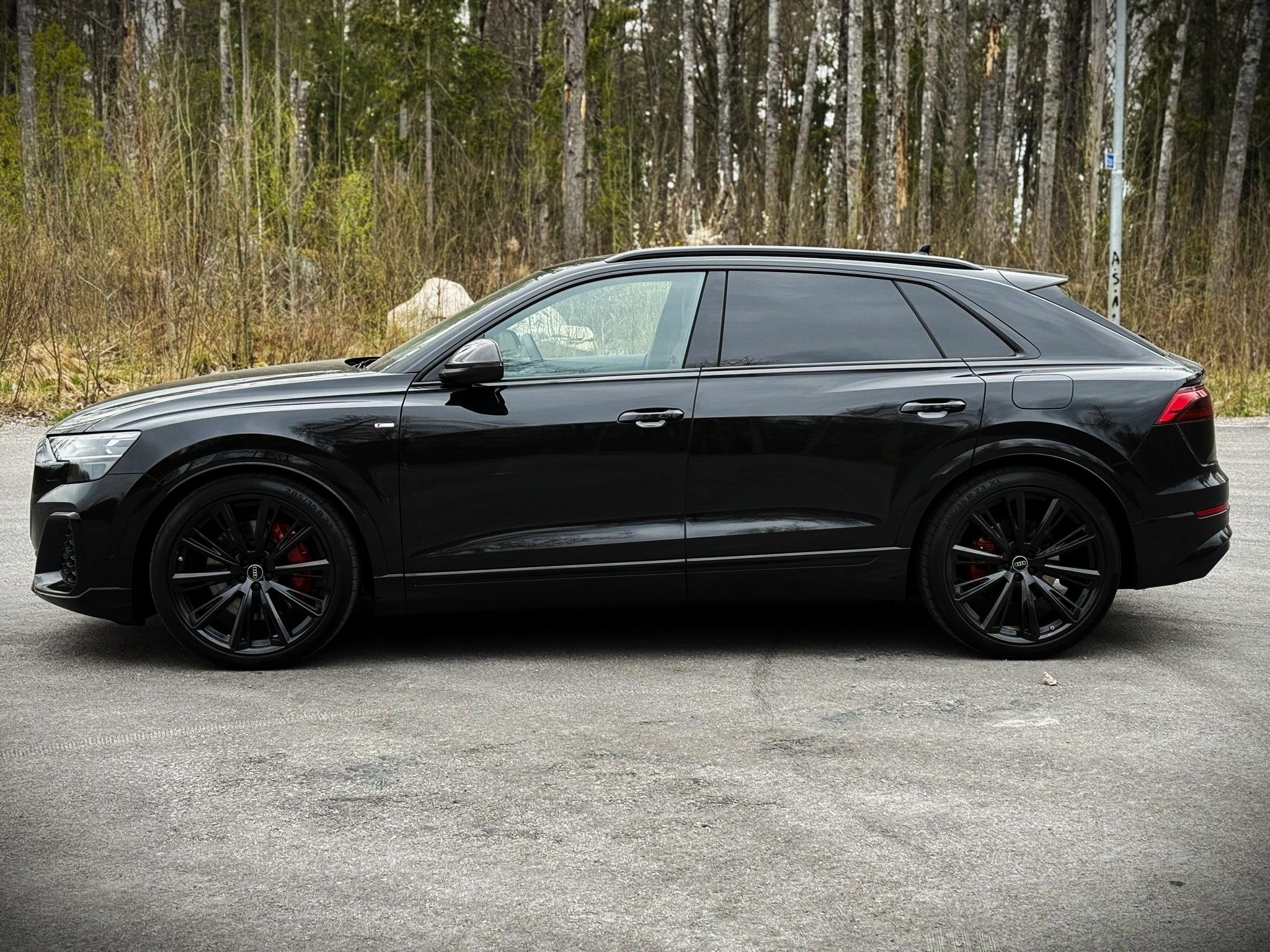 Audi Q8 60 TFSI S Line/Kolfiber/Massage 2025, bild 3/54