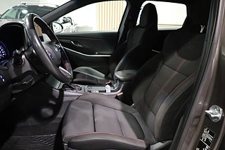 Halvkombi Hyundai i30 9 av 24