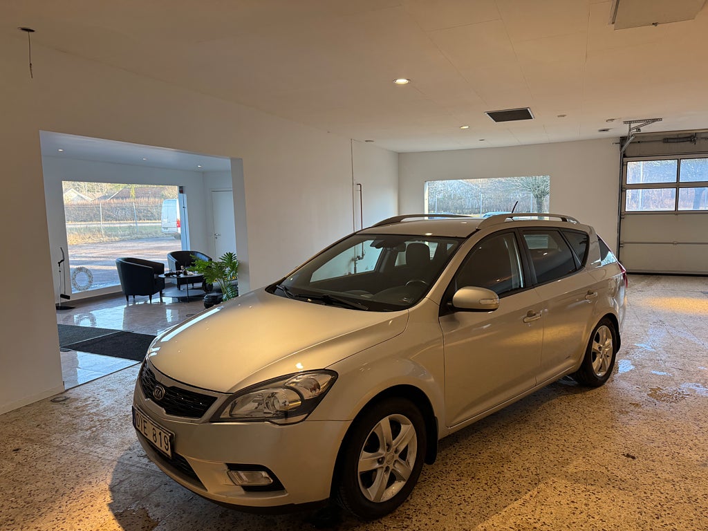 Kia Ceed 1.6crdi cee'd_sw drag 1ägare ny bes  ny ser