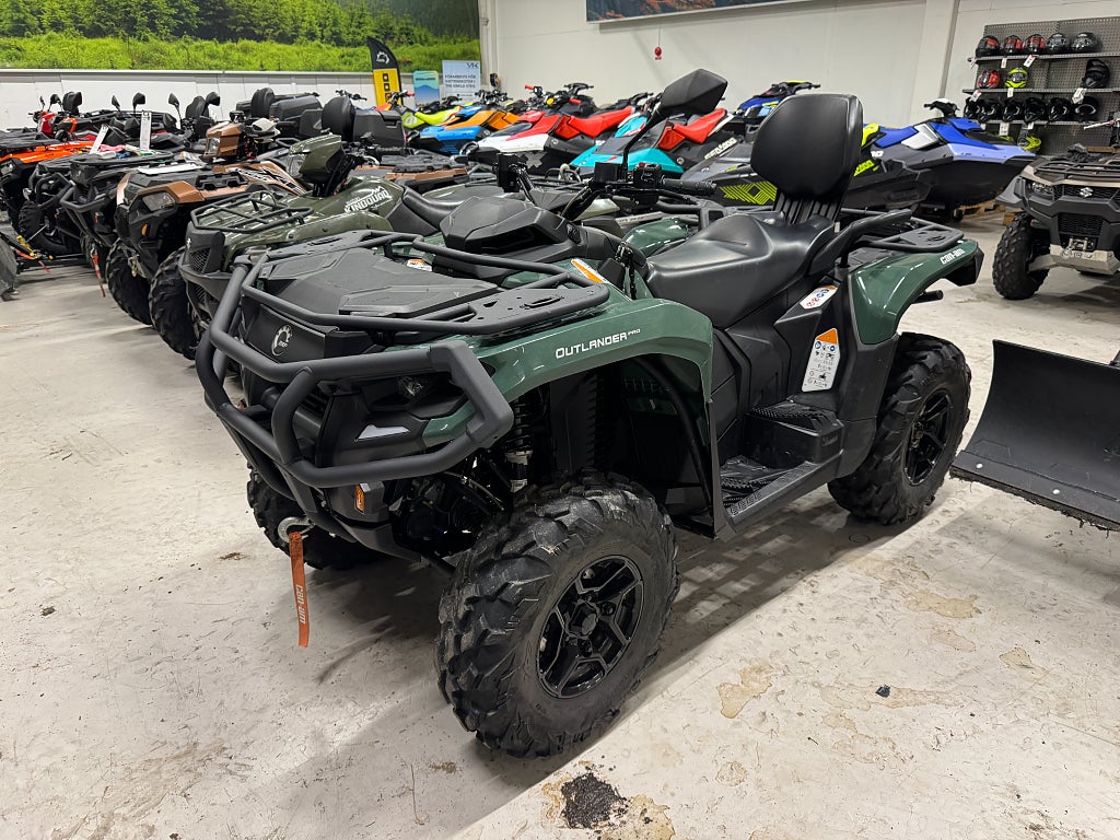 Can-Am Outlander Max HD 7 XU T3B 