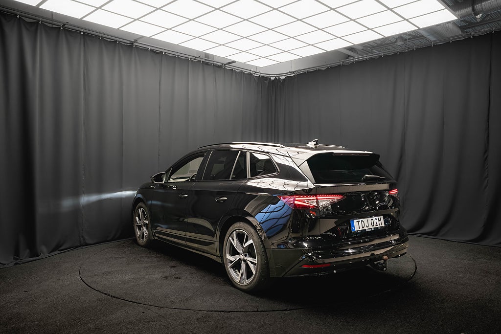 Skoda Enyaq iV 80 SPORTLINE CRYSTAL DRAG HUD CANTON ELSTOL MINNE MOMS