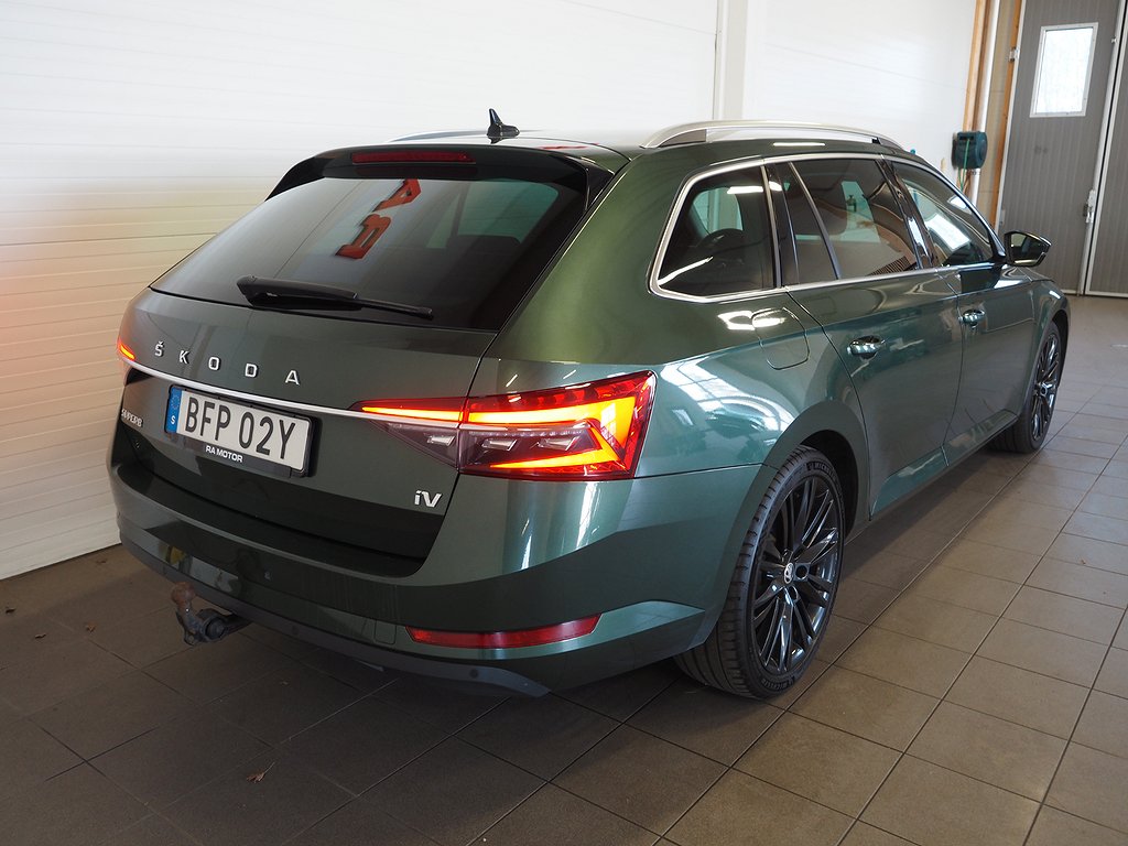 Skoda Superb iV 218hk Plug-in Business Edition |Drag|Navi| 2021