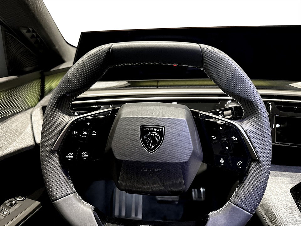 Bild på Peugeot 3008 GT Ultimate Hybrid 145hk Aut - 360,ELSTOL,CARPLAY