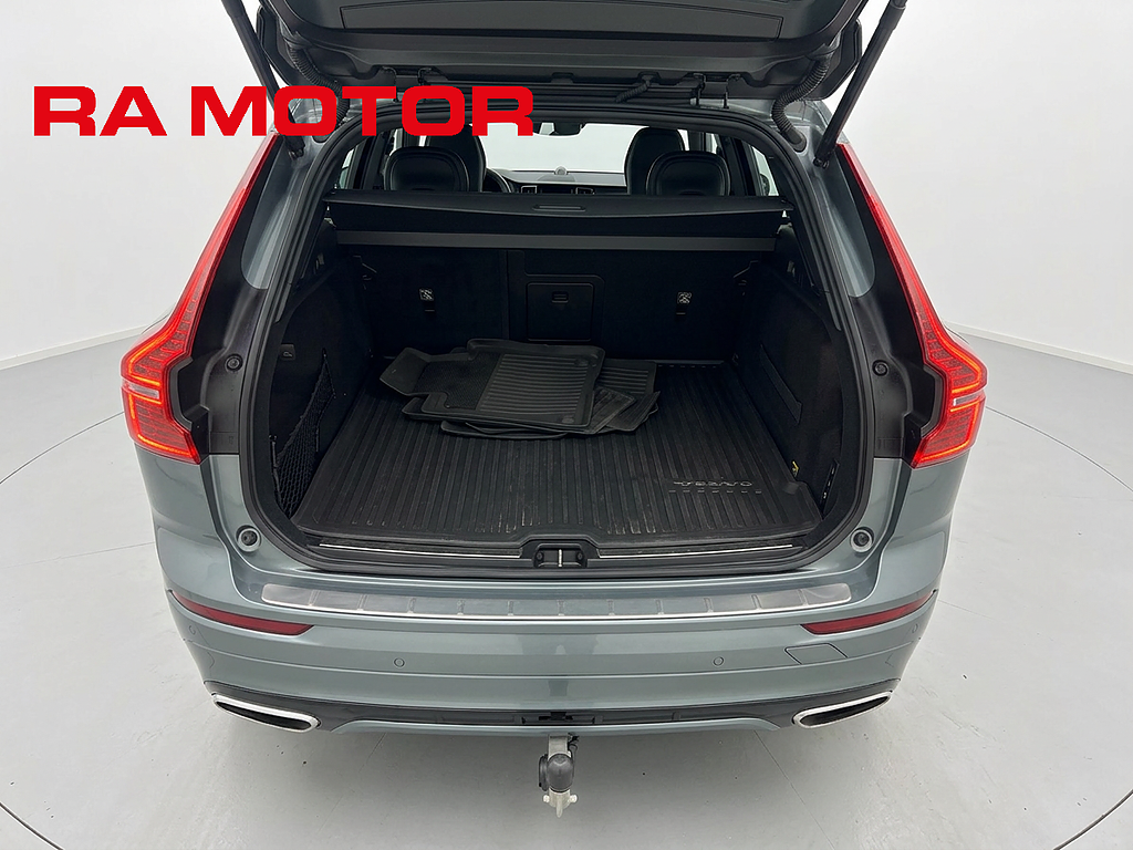 Volvo XC60 T5 250hk R-Design | B&W | Drag | 360° | Navi | HUD | 2019