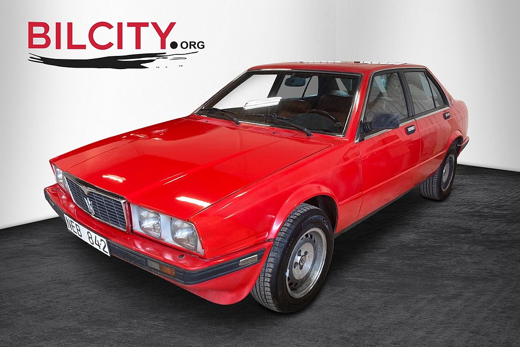 Maserati Biturbo 425i 2.5 V6 188hk 4-Dörr Soltak Svensksåld 