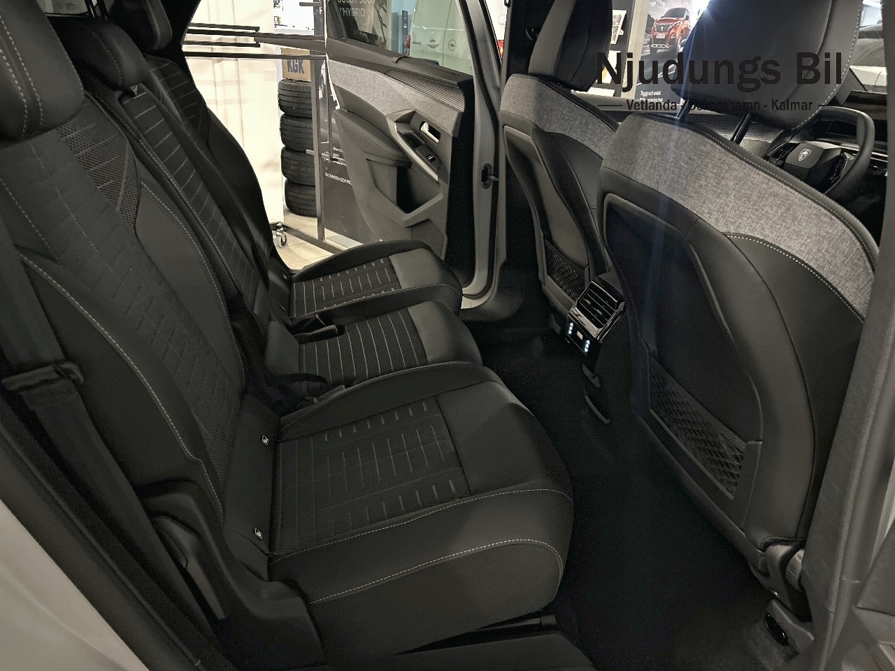Peugeot 5008 2025, photo 6/10